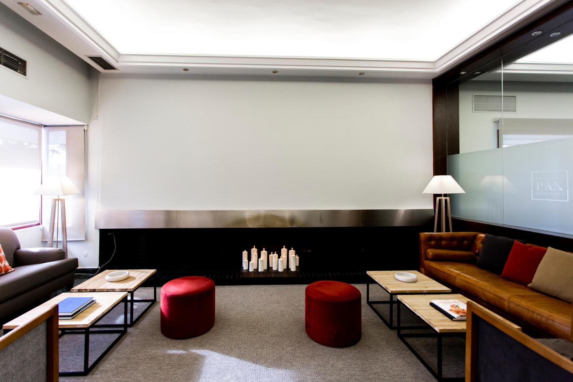 Hotel Pax Γουαδαλαχάρα Εξωτερικό φωτογραφία