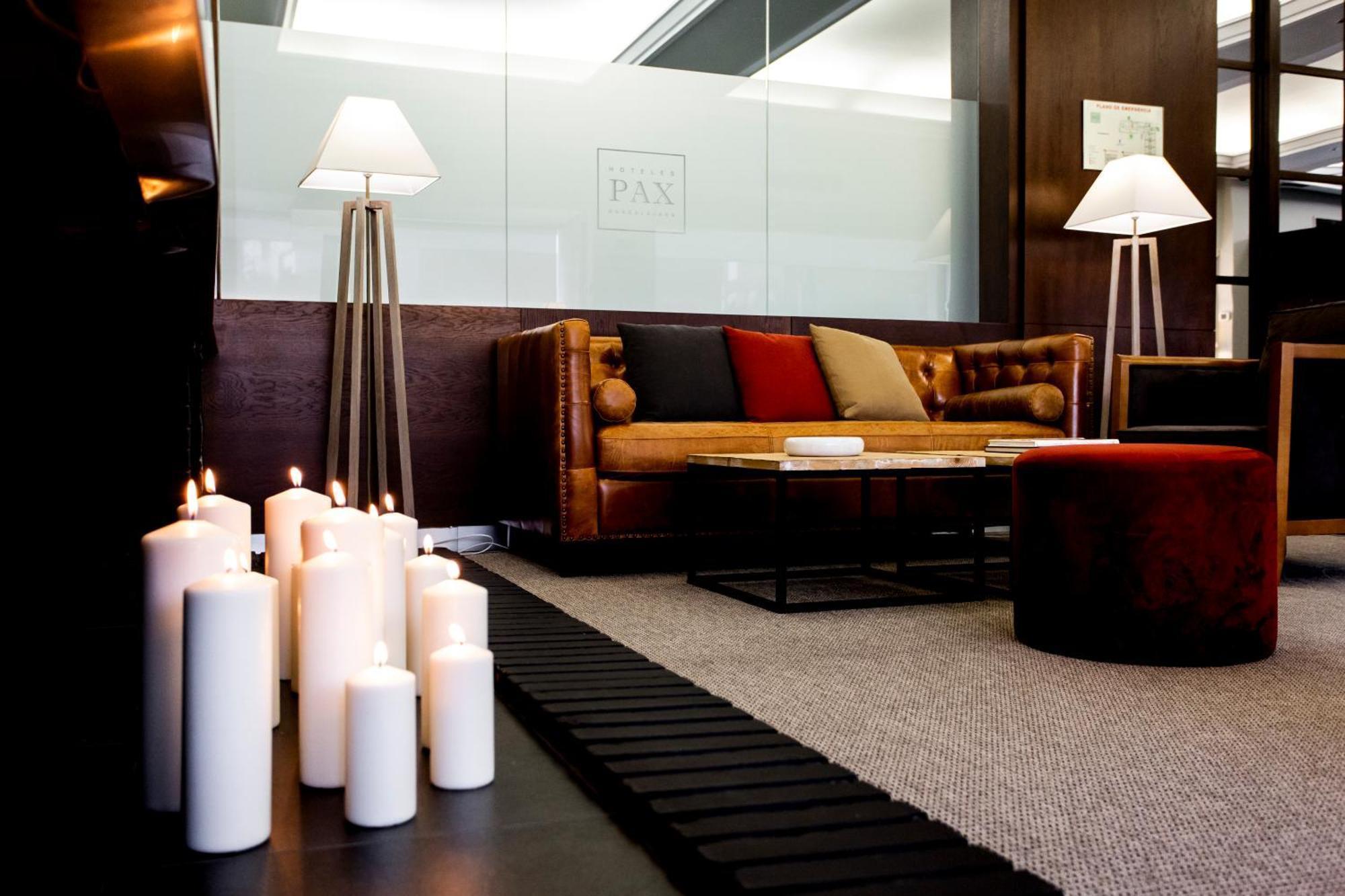 Hotel Pax Γουαδαλαχάρα Εξωτερικό φωτογραφία