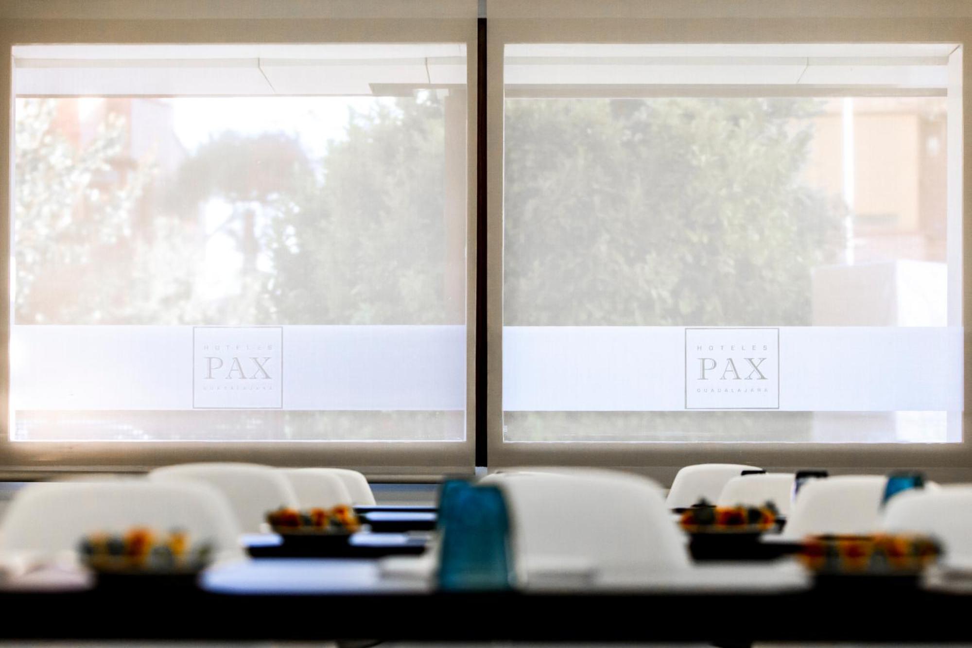 Hotel Pax Γουαδαλαχάρα Εξωτερικό φωτογραφία